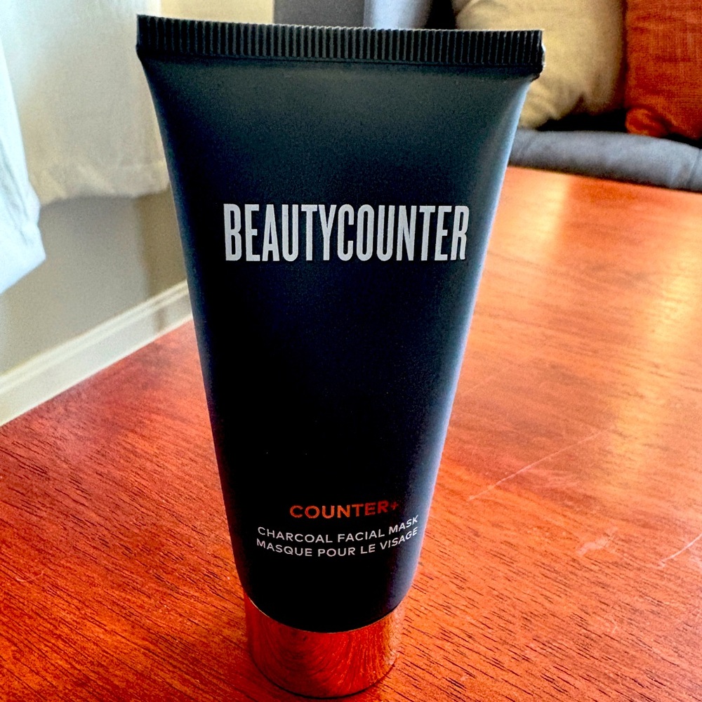 Counter+ charcoal face mask